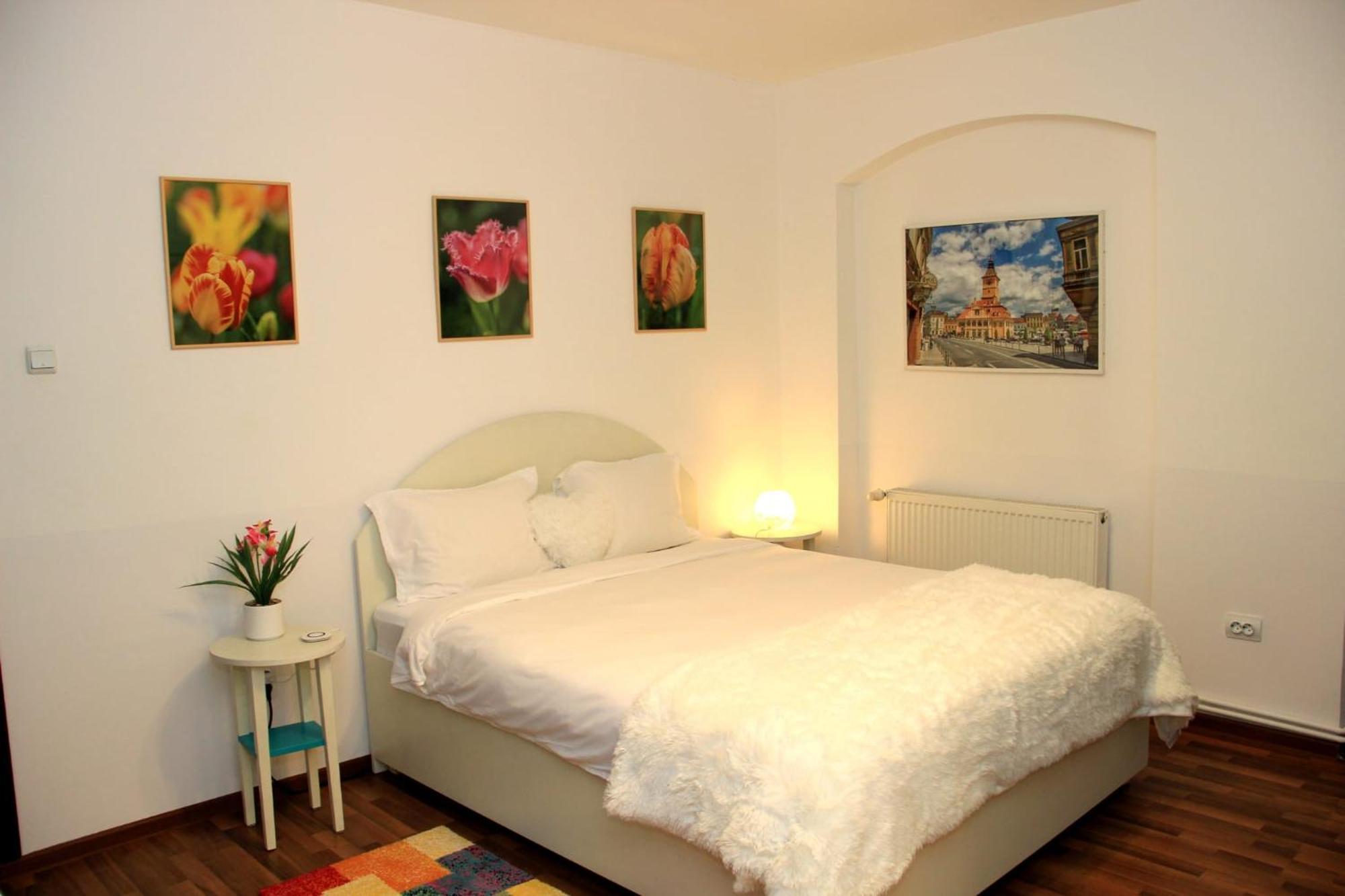 John Residence Apartment Brasov With Parking Option Bagian luar foto