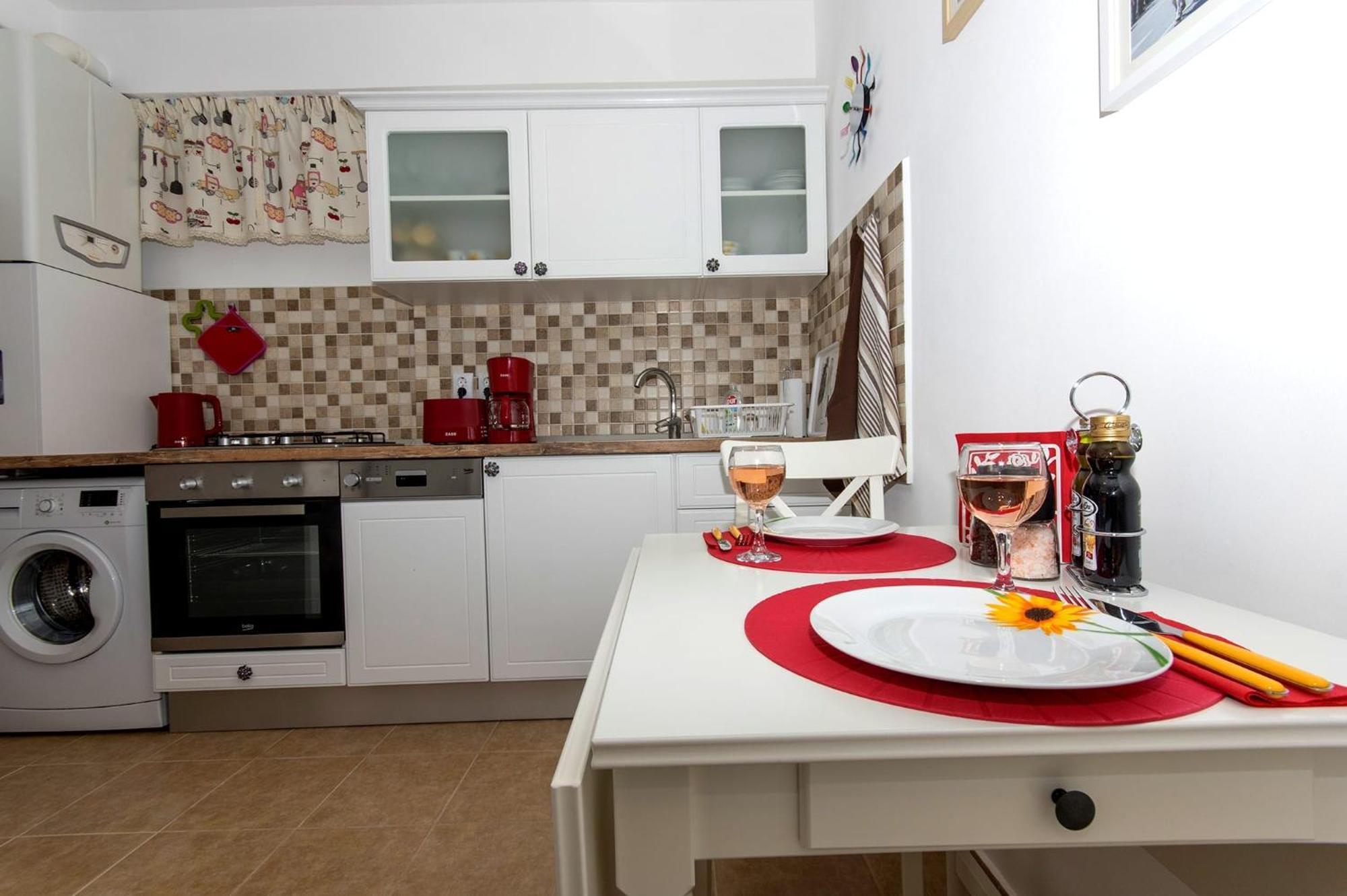 John Residence Apartment Brasov With Parking Option Bagian luar foto