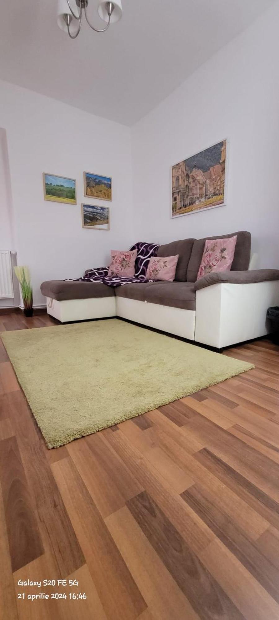 John Residence Apartment Brasov With Parking Option Bagian luar foto