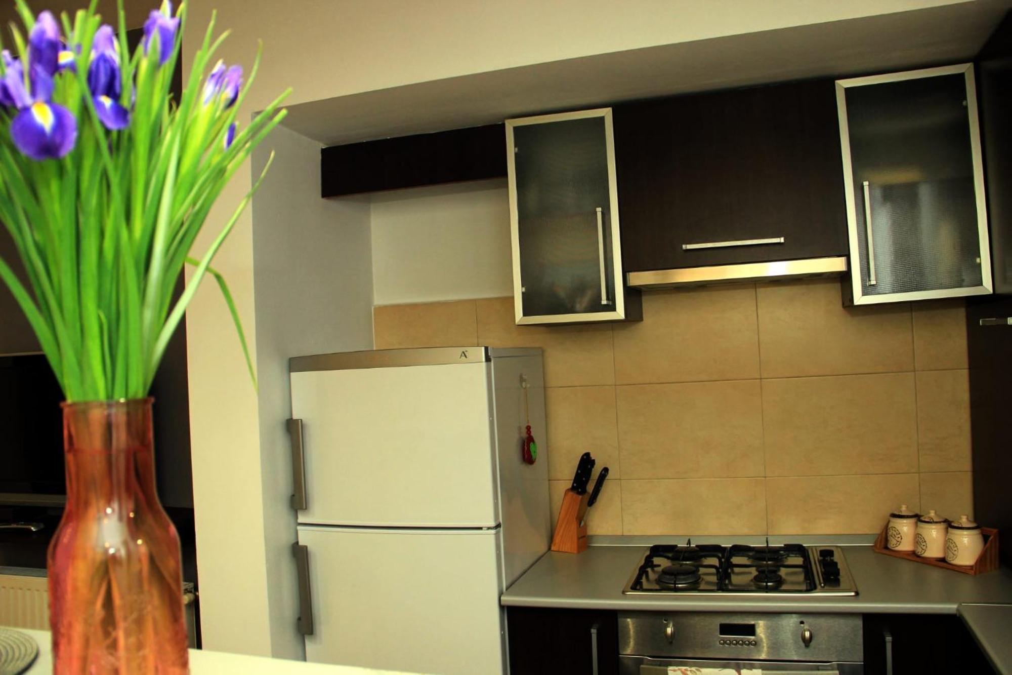 John Residence Apartment Brasov With Parking Option Bagian luar foto